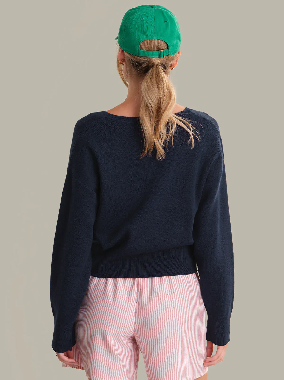 Callen Contrast Henley Pullover - Glamourous Grace