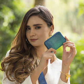 Accordion Style Credit And Business Card Holder - 1110