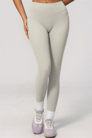 The Zura Sports Bra Leggings 2-Piece Set