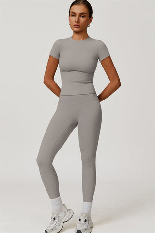 The Oasis T-shirt Leggings 2-Piece Set