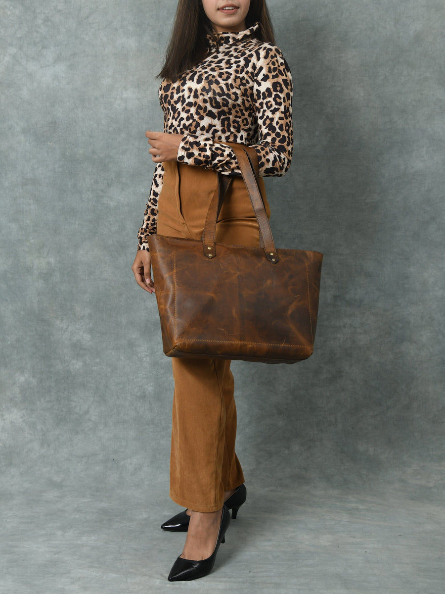 Essential Work Tote - Brown - Glamourous Grace
