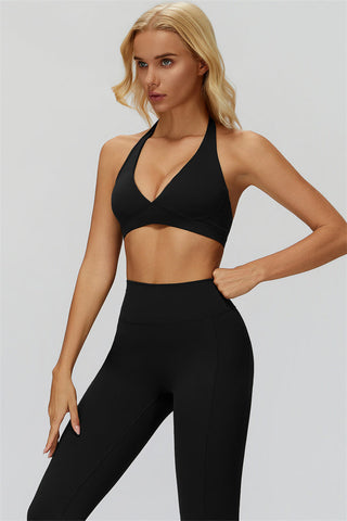 The Fyra Sports Bra Flared Leggings 2-Piece Set