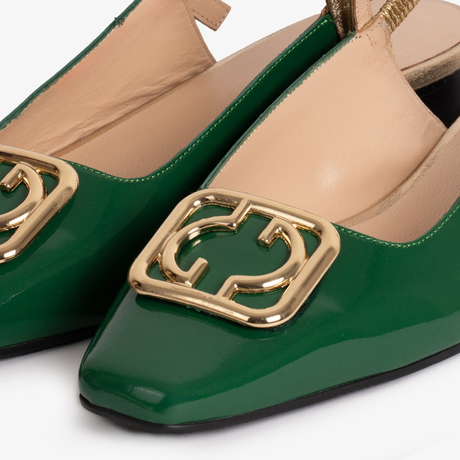 The Rosalinda Green Patent Leather Women Flat Slingback Sandal - Glamourous Grace