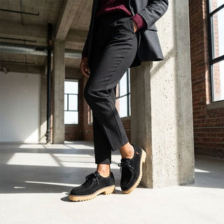 Eleanor St, Women