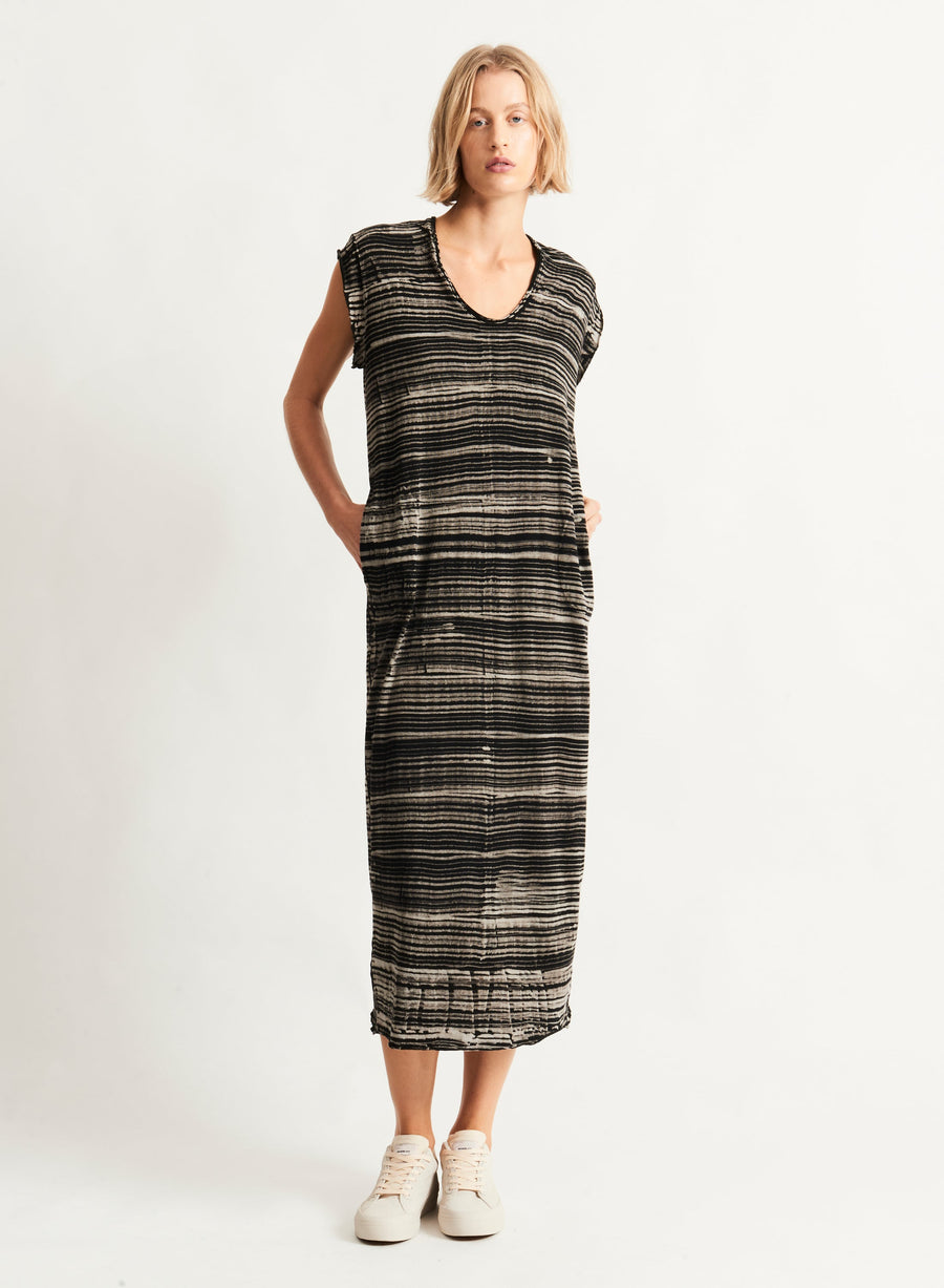 Raquel Allegra Cocoon Dress - stripe - Glamourous Grace