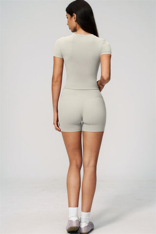 The Zura T-shirt Shorts 2-Piece Set
