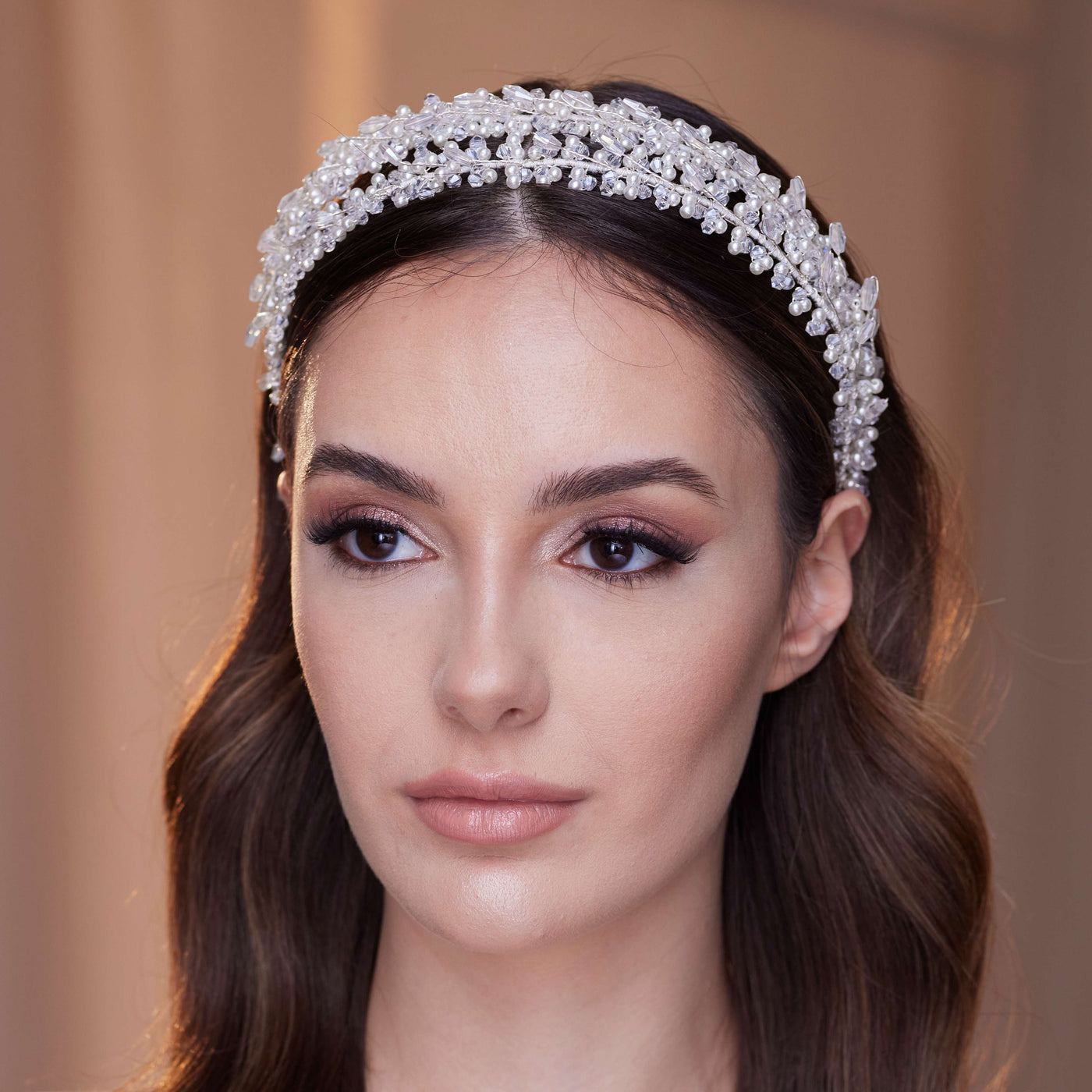 Elegant Crystal Beads and Pearls Hairband - Glamourous Grace