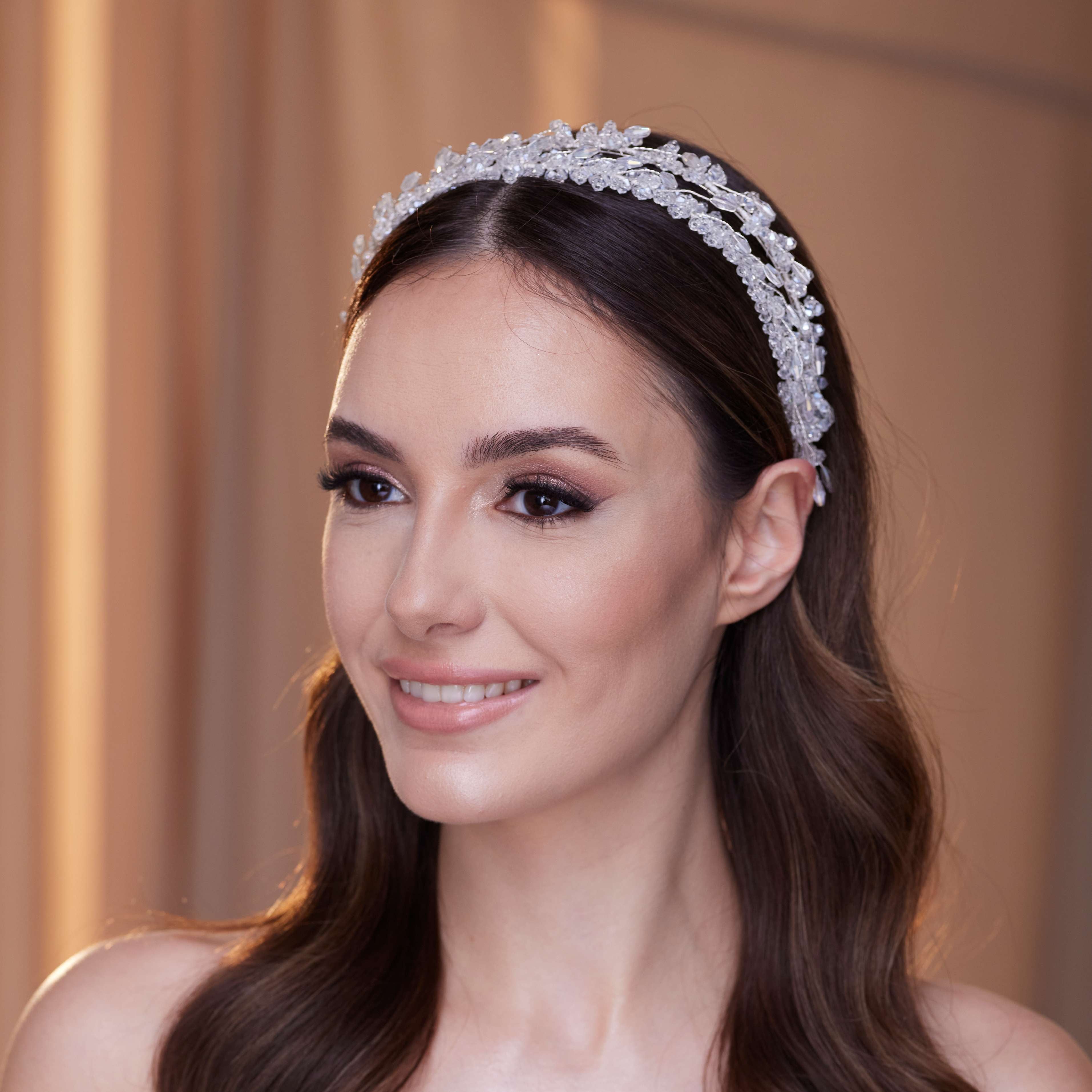 Elegant Crystal Beaded Hairband - Glamourous Grace