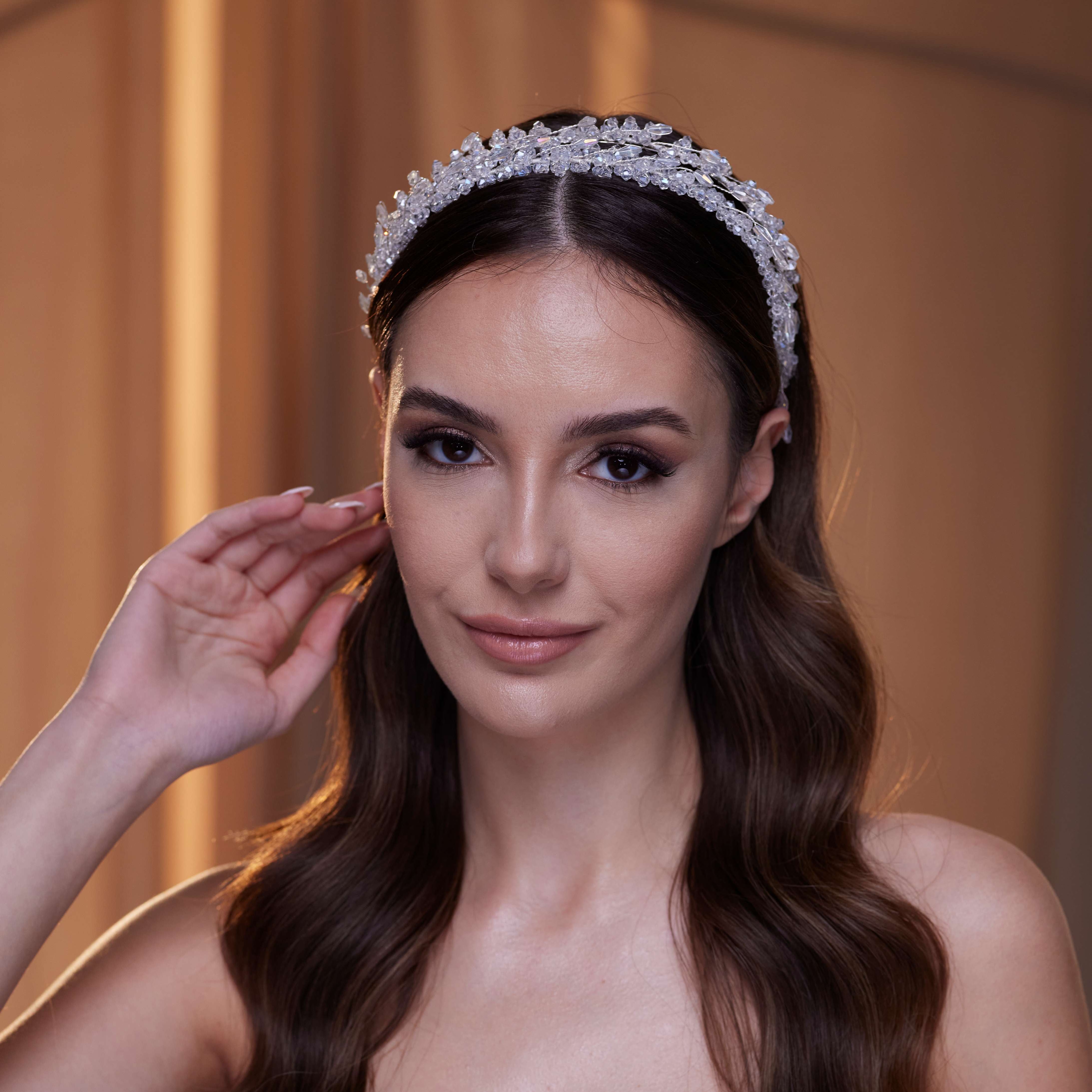 Elegant Crystal Beaded Hairband - Glamourous Grace