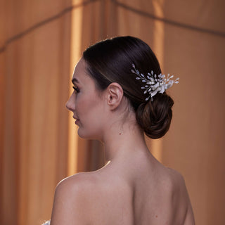 Elegant Crystal & Pearl Hair Comb - Glamourous Grace