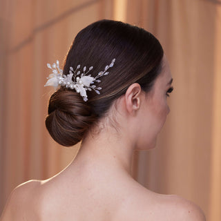 Elegant Crystal & Pearl Hair Comb - Glamourous Grace