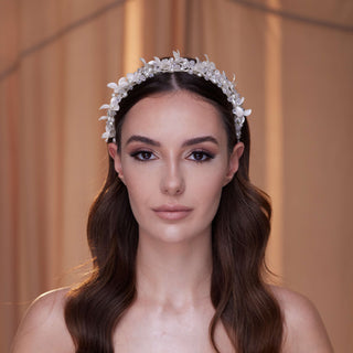 Elegant Crystal Resin Flower Hair Band - Glamourous Grace