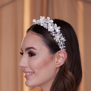 Elegant Crystal Resin Flower Hair Band - Glamourous Grace