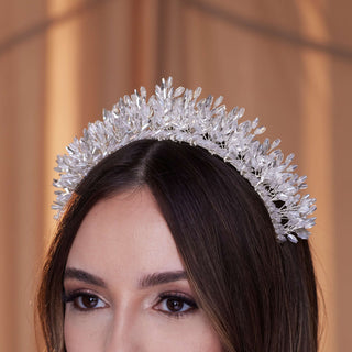 Elegant Bridal Crystal Tiara - Glamourous Grace