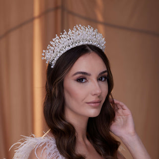 Elegant Hair Accessory - Glamourous Grace