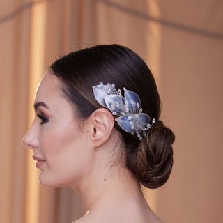 Elegant Resin Leaf and Crystal Beaded Headpiece - Glamourous Grace