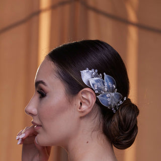 Elegant Resin Leaf and Crystal Beaded Headpiece - Glamourous Grace