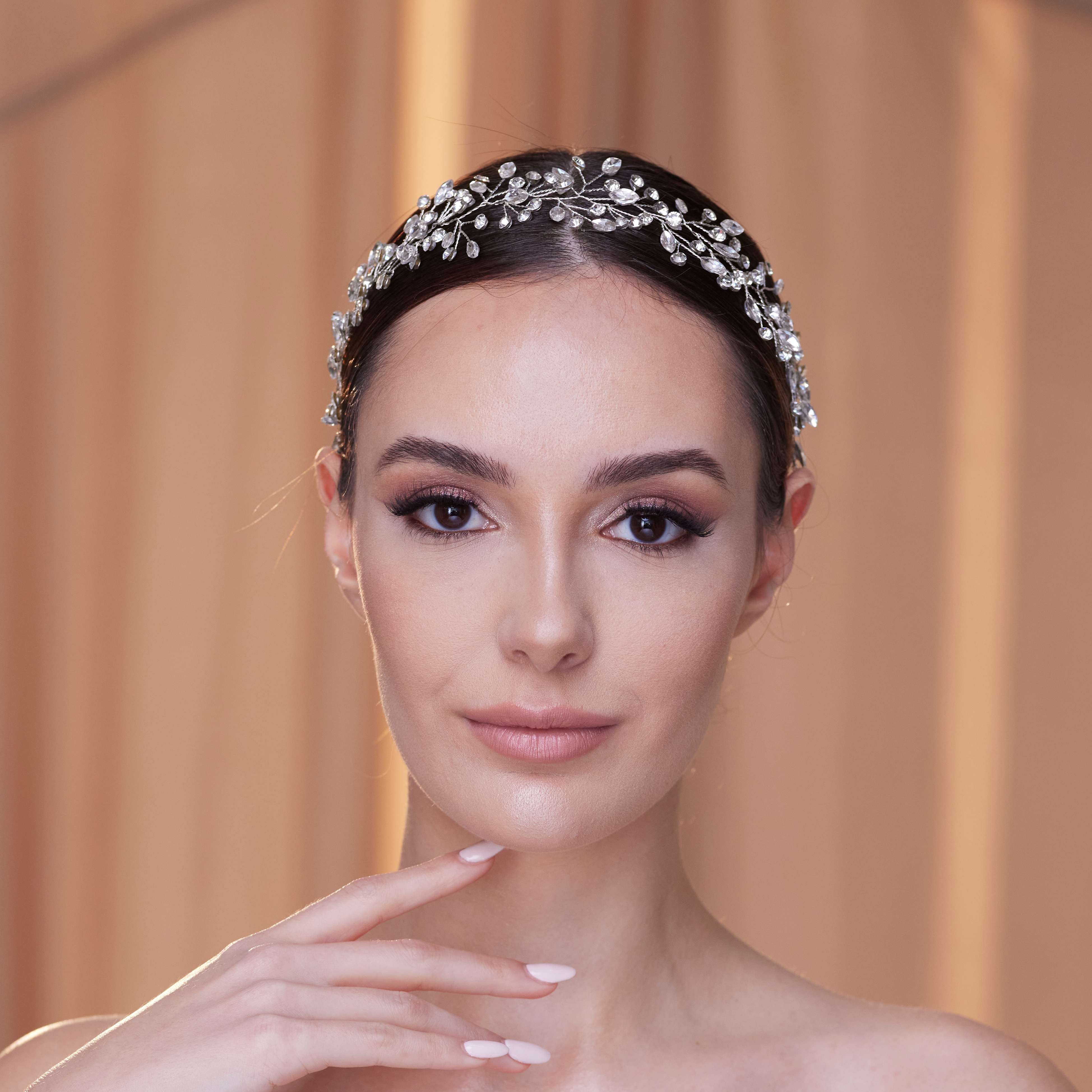 Delicate Crystal Bead and Rhinestone Hair Vine - Glamourous Grace
