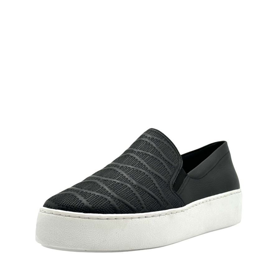 Malta Slip On Sneakers - Glamourous Grace