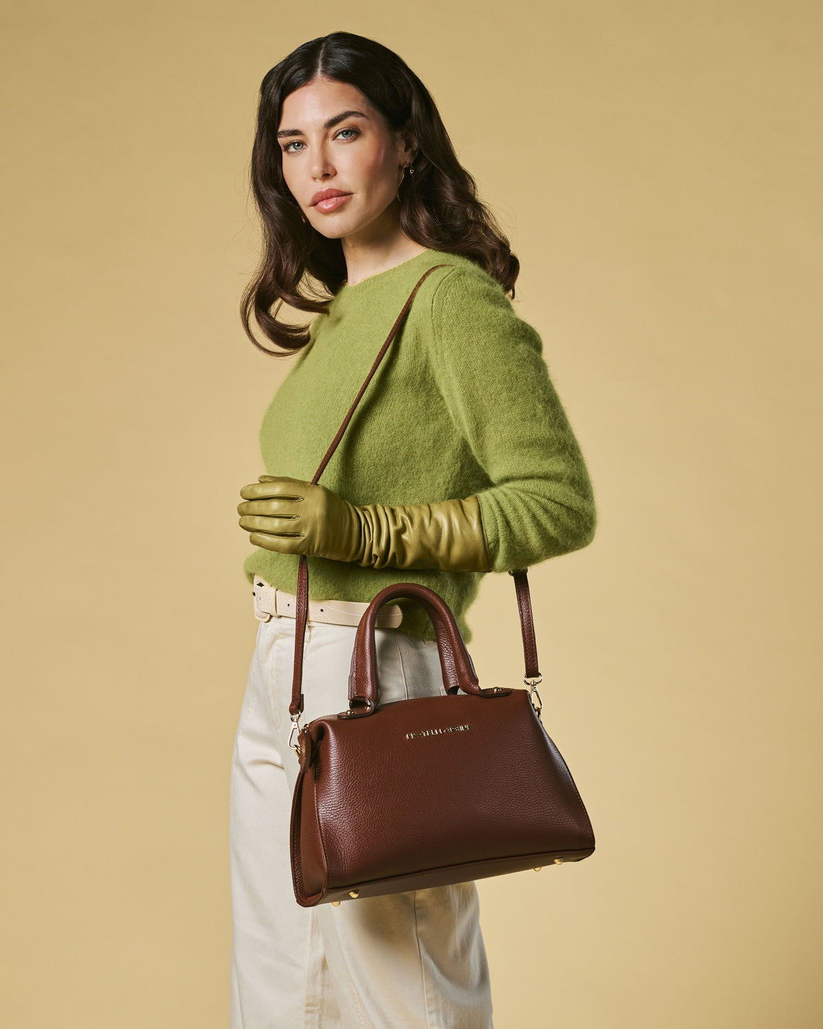 Zita (brown) - Italian calf leather women's handbag (with shoulder strap) - Glamourous Grace