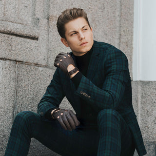 Mario (dark brown) - Italian lambskin leather driving gloves & touchscreen feature - Glamourous Grace