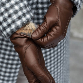 Francesca (brown) - Italian lambskin leather gloves with brown rabbit fur lining - Glamourous Grace