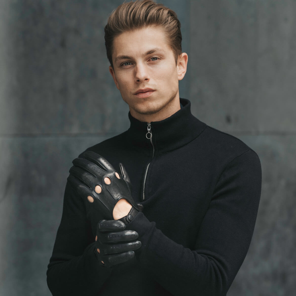 Mario (black) - Italian lambskin leather driving gloves - Glamourous Grace