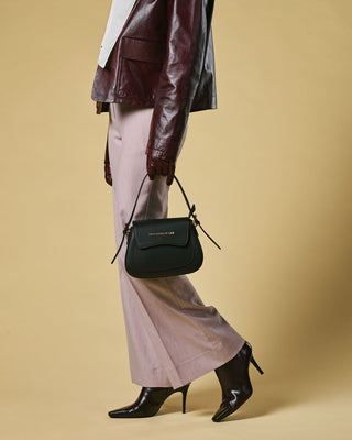 Ottavia (black) - Italian calf leather women's crossbody bag (with shoulder strap) - Glamourous Grace
