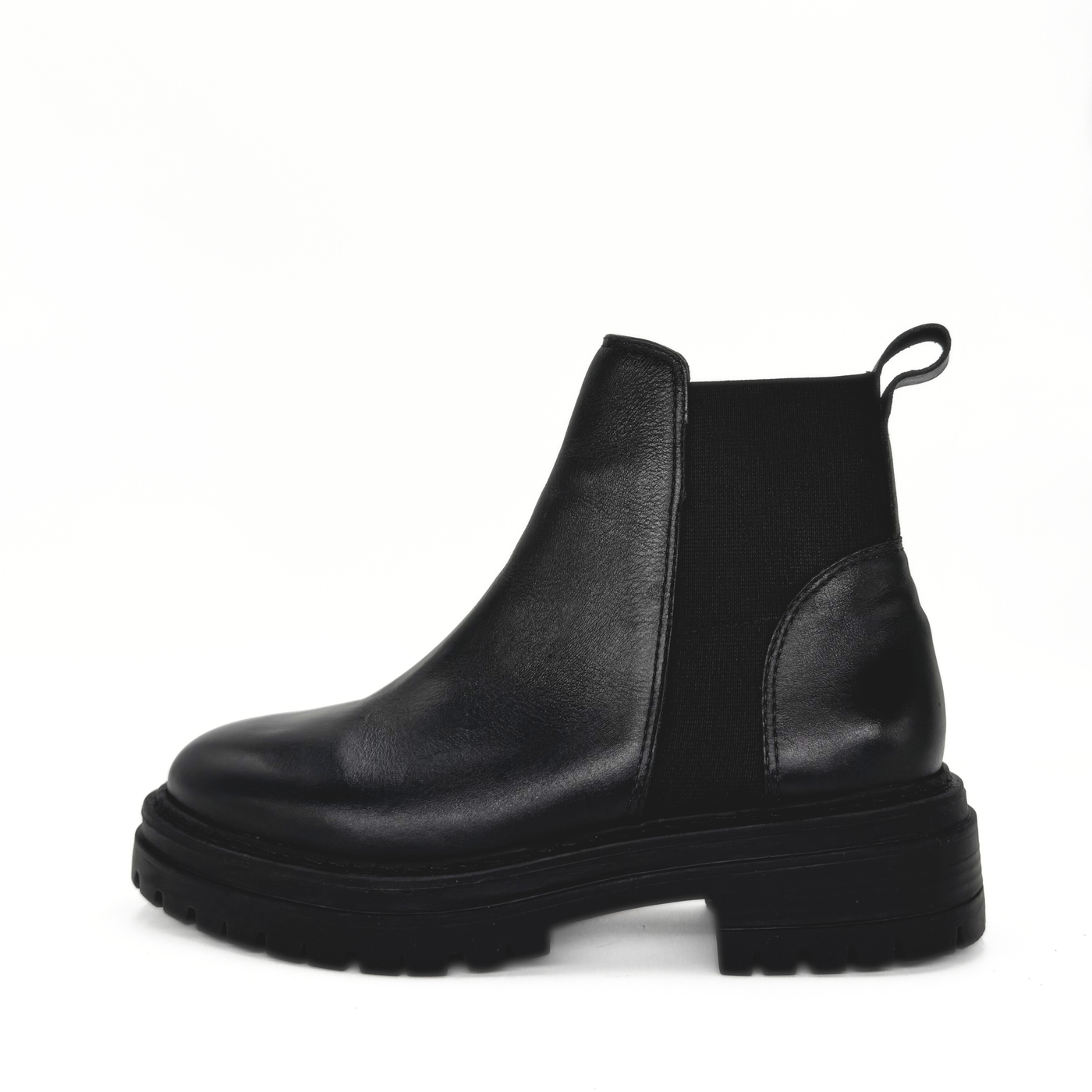 Farah Leather Lugsole Boots - Glamourous Grace
