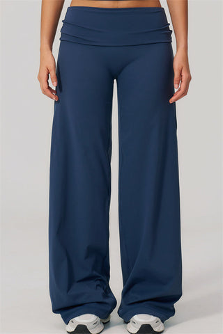 The Daring Sports Bra Straight Leg Pants 2-Piece Set