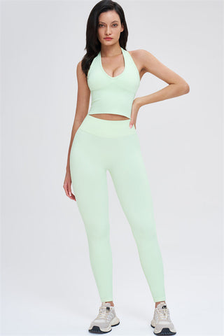 The Whim Sports Bra Leggings 2-Piece Set