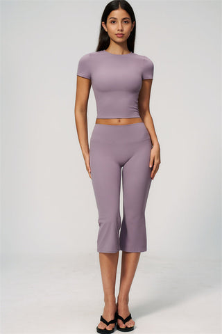 The Zura Capri Leggings