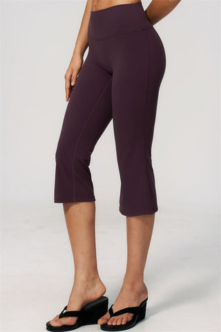The Zura Capri Leggings