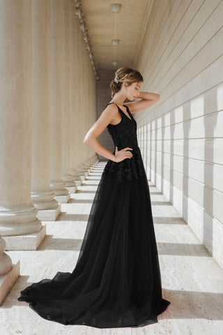 Glamourous Grace