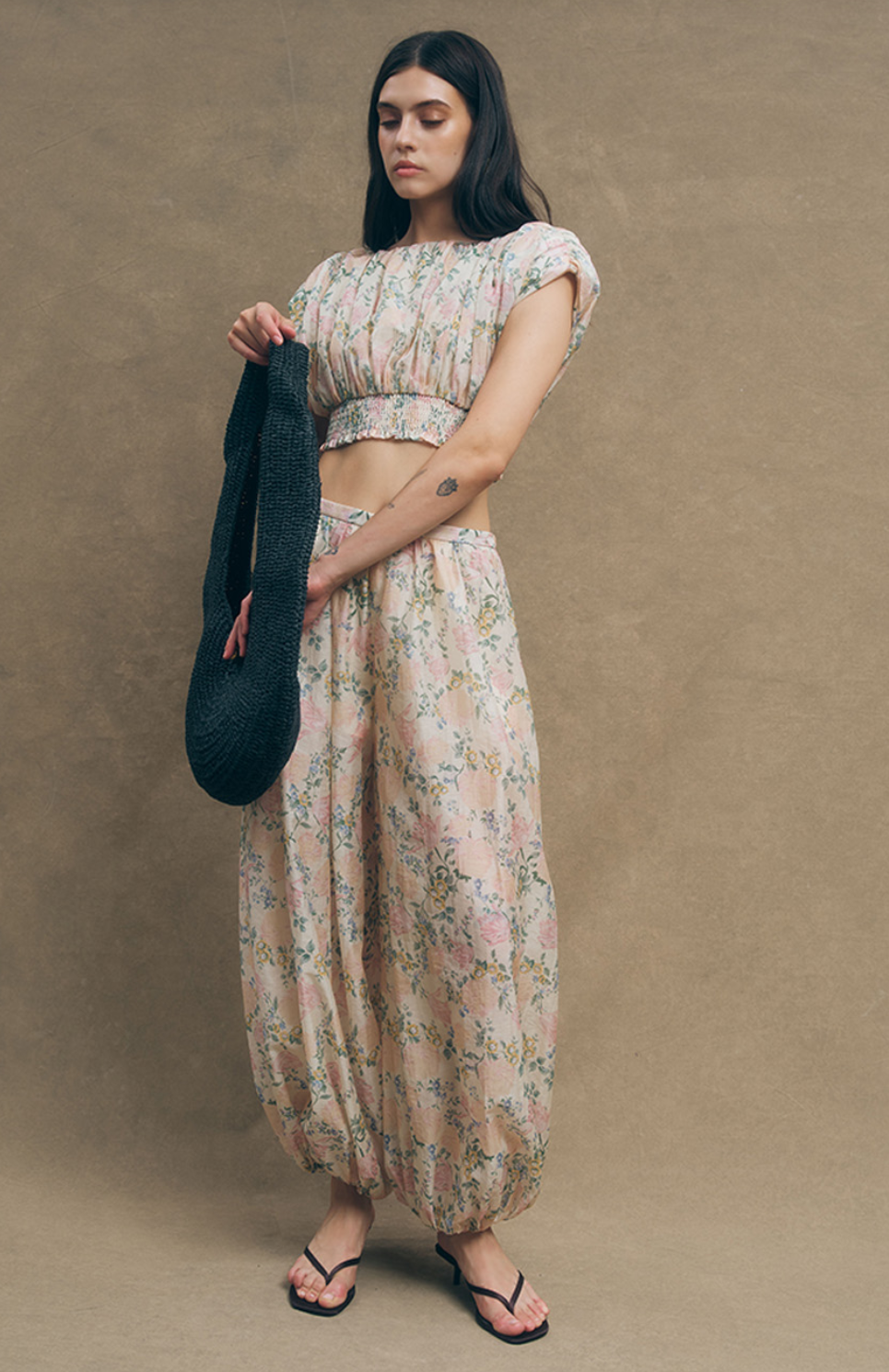 Talia Vintage Floral Print Pants - Glamourous Grace