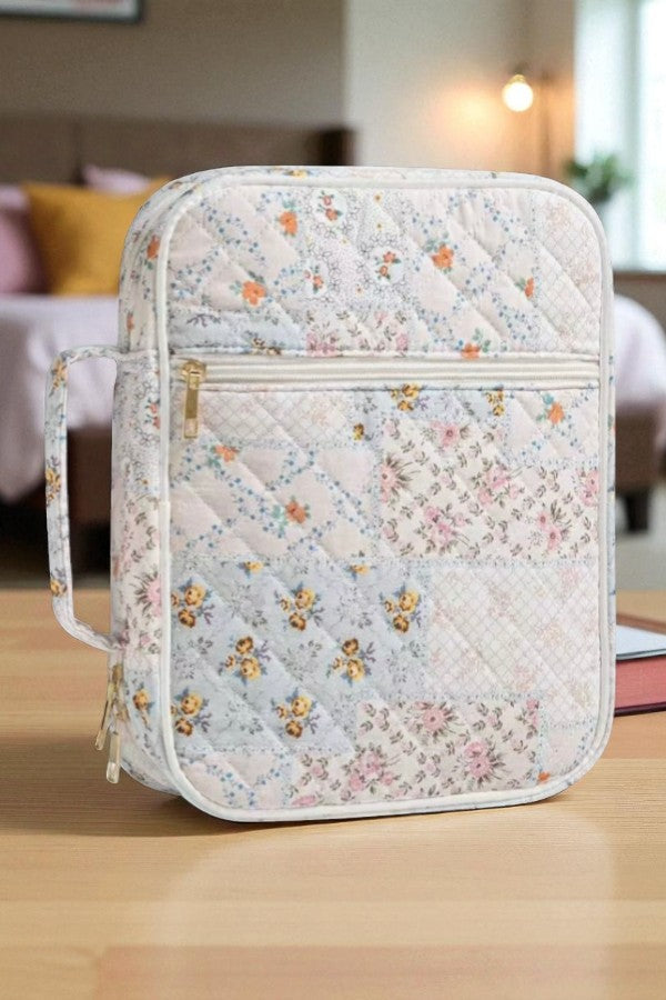 SC - ETA 10/15-10/29 Leah Floral Patchwork Zipper Bible Cover