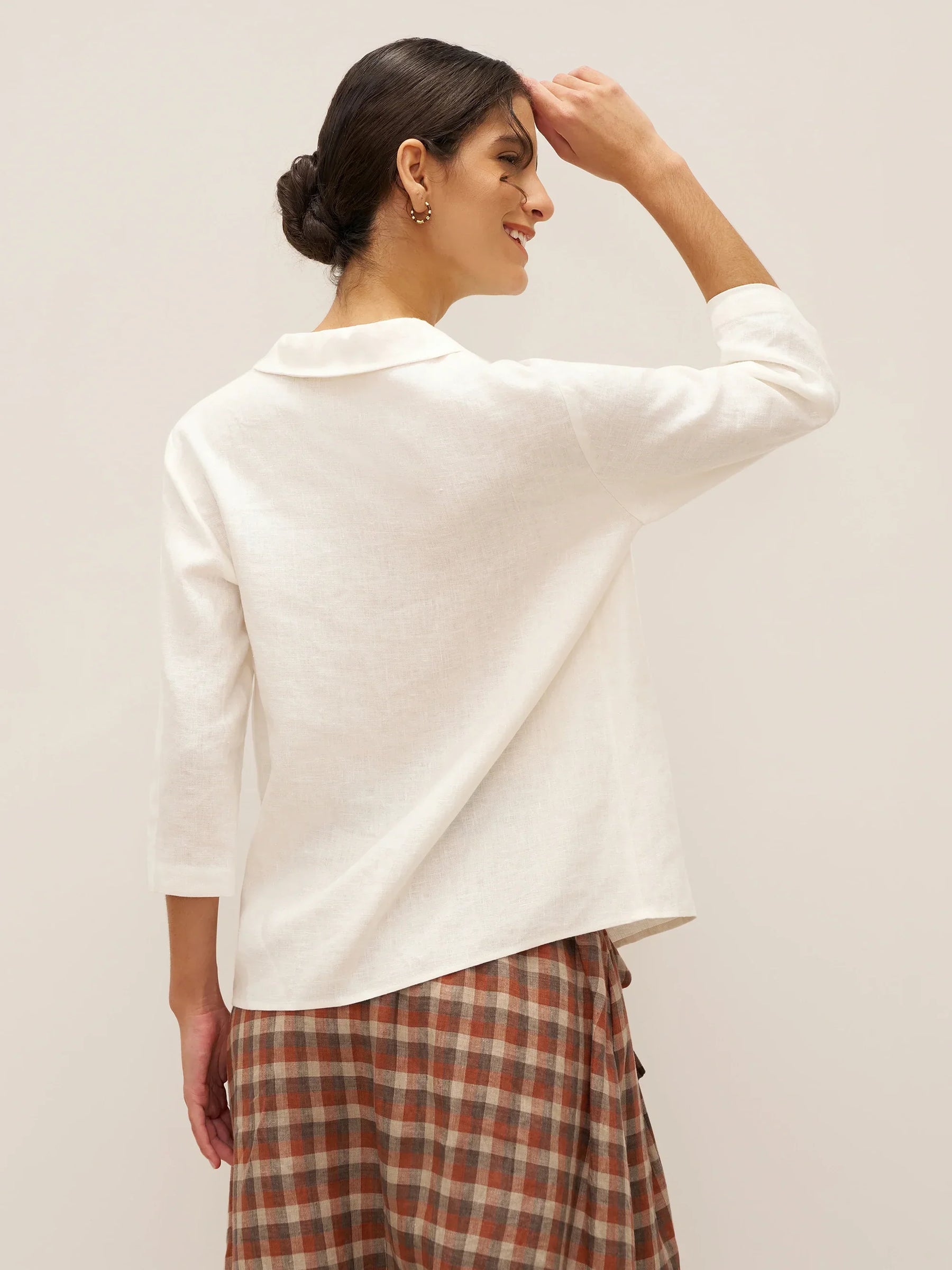 100% Linen Peter Pan Collar 3/4 Sleeve Shirt ASTRID - Glamourous Grace
