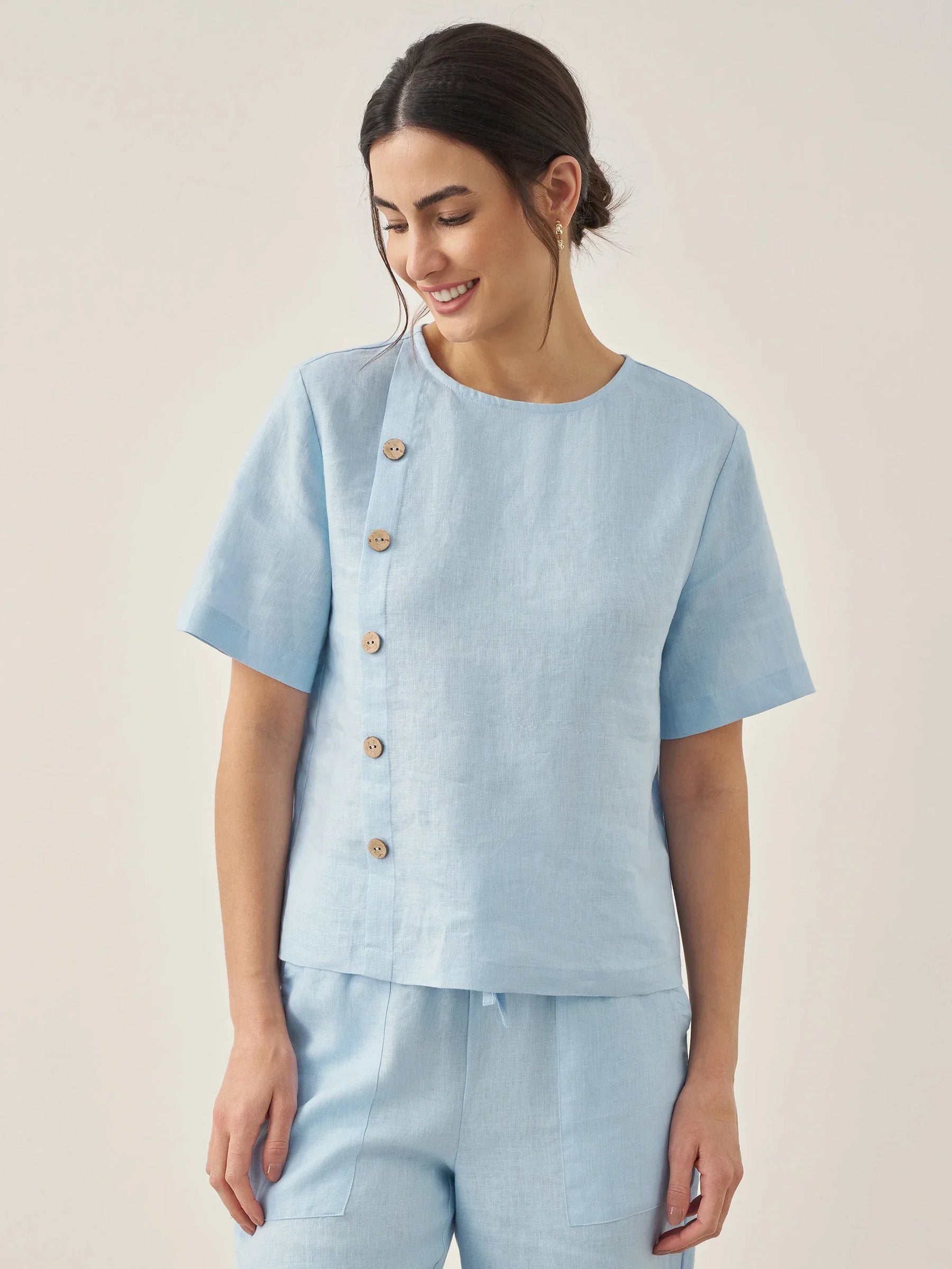 100% Linen Short-Sleeve Round Neck Button Detail Top & Pants Set JOSIE - Glamourous Grace