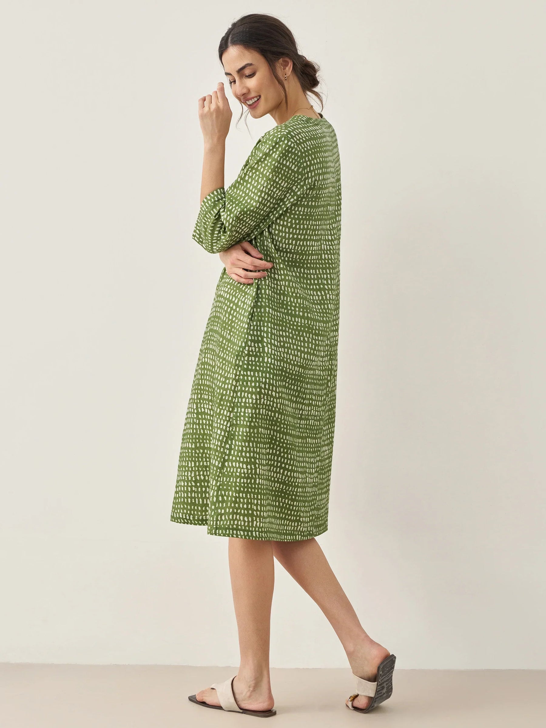 100% Linen V-Neck Dot Midi Dress LIRA - Glamourous Grace