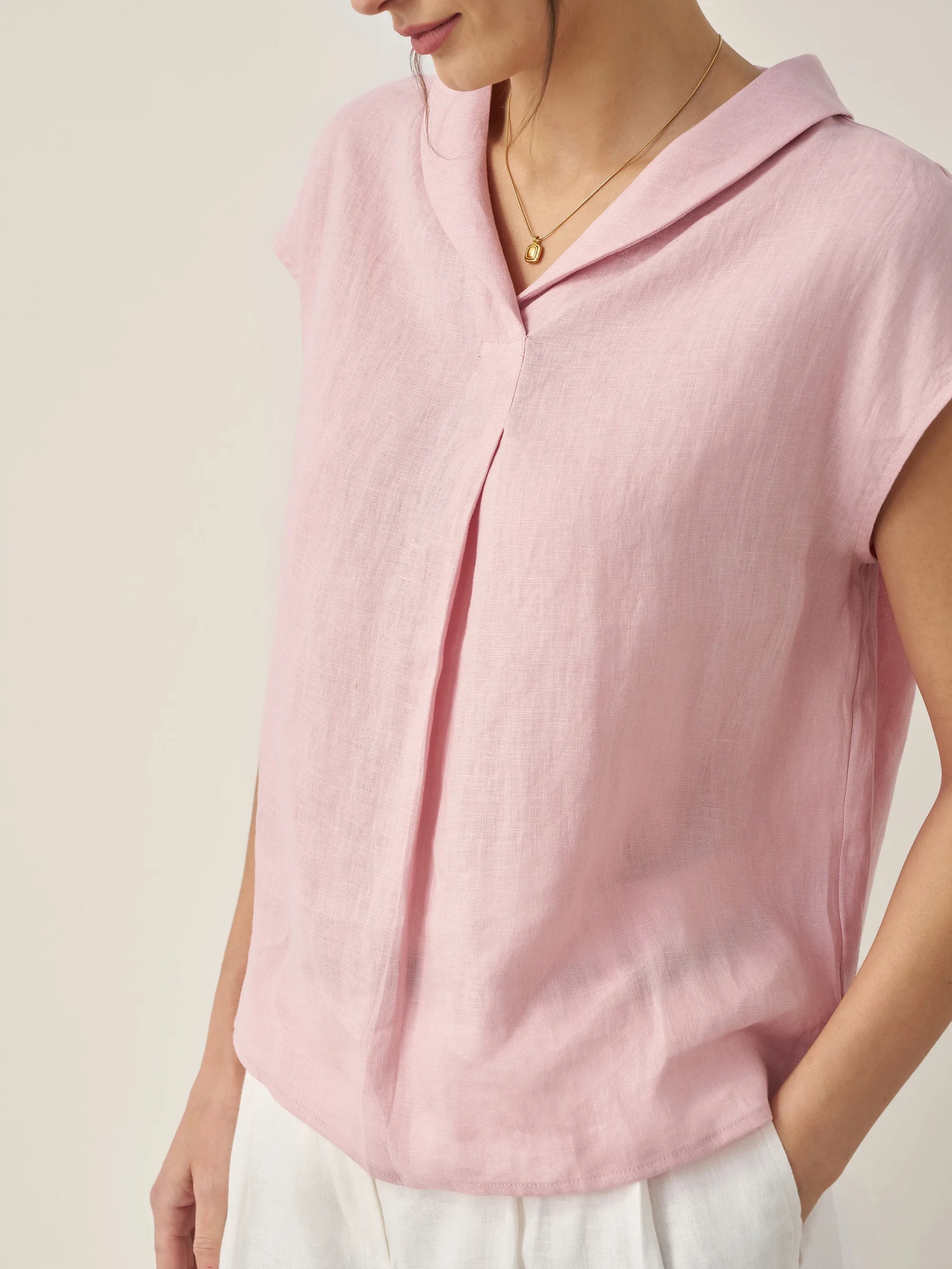 100% Linen Shawl V-Neck Cap Sleeves Top ELARA - Glamourous Grace