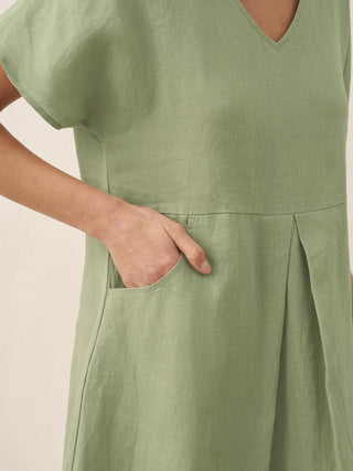 100% Linen V-Neck Pockets Swing Dress AINSLEY - Glamourous Grace