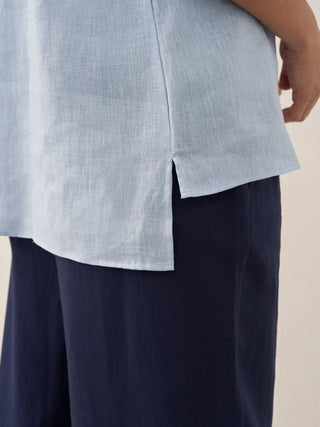 LINTICO Joanna 100% linen dress shirt, lightweight blouse with a relaxed fit, in soft linen fabric, styled with a collar and button closure.