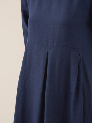 LINTICO 100% linen Bateau neck pleated maxi dress with flowing silhouette and elegant design, perfect for summer or casual wear.