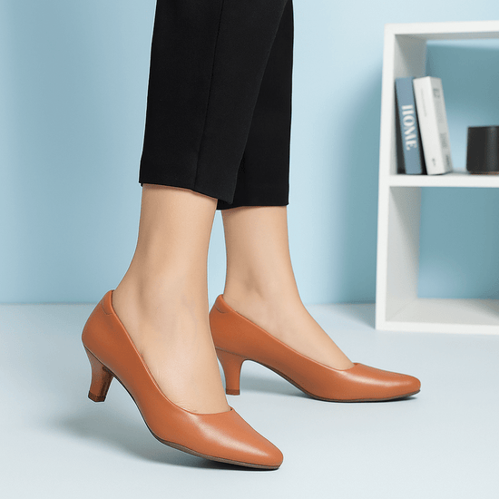 Lyra - Tan Pumps