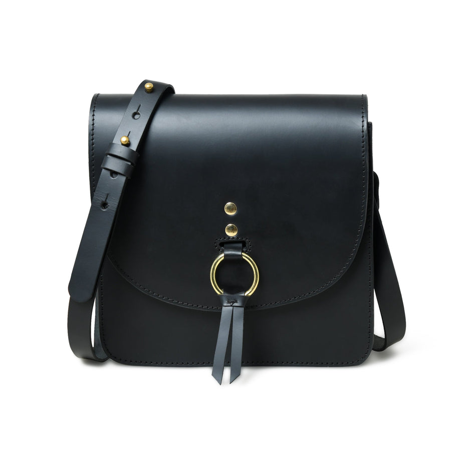 Black Elegance Crossbody Sling Bag - Glamourous Grace