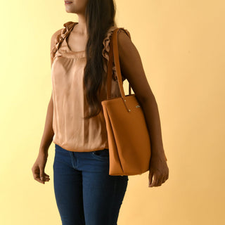 Era Vegan Leather Tote - Tan Brown - Glamourous Grace