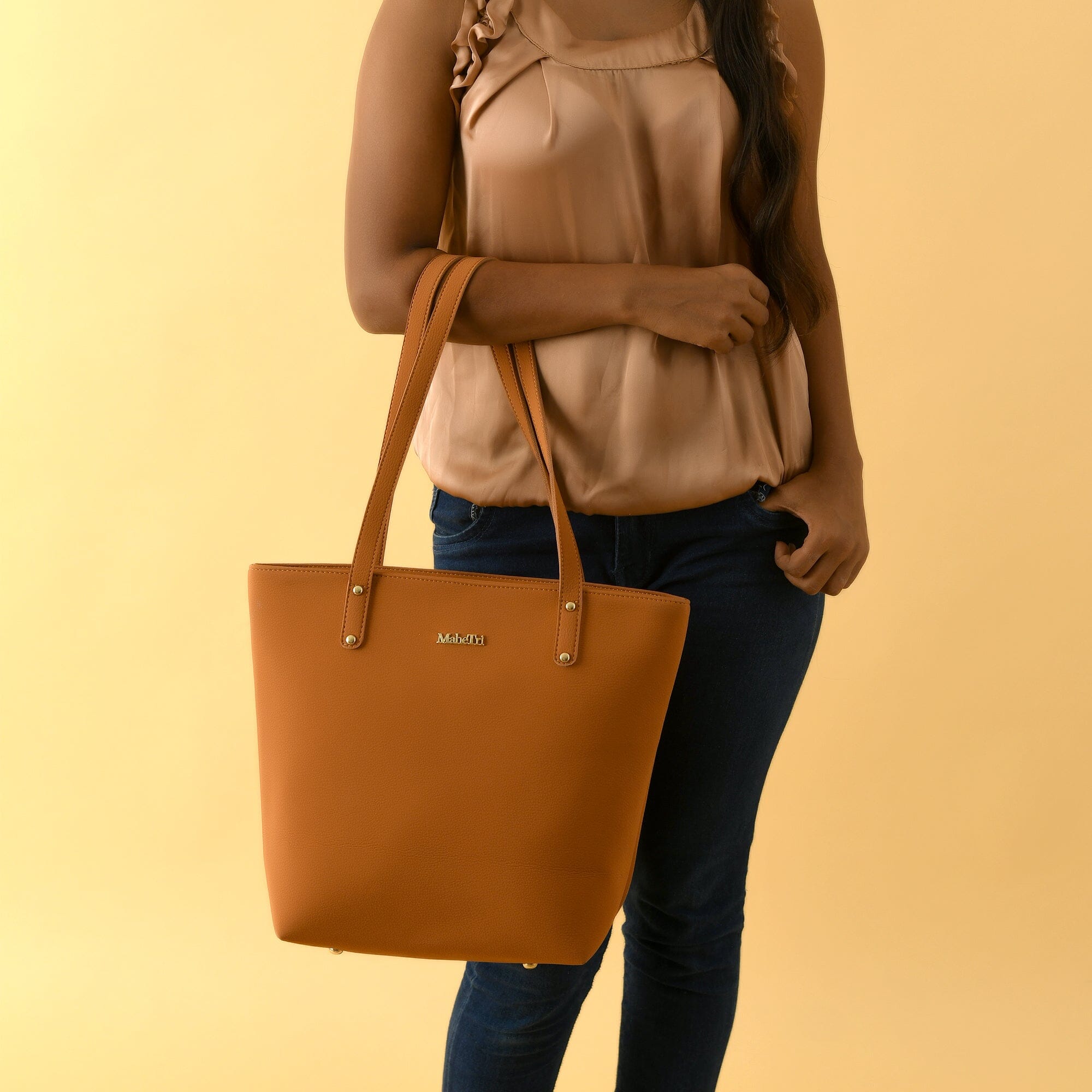 Era Vegan Leather Tote - Tan Brown - Glamourous Grace
