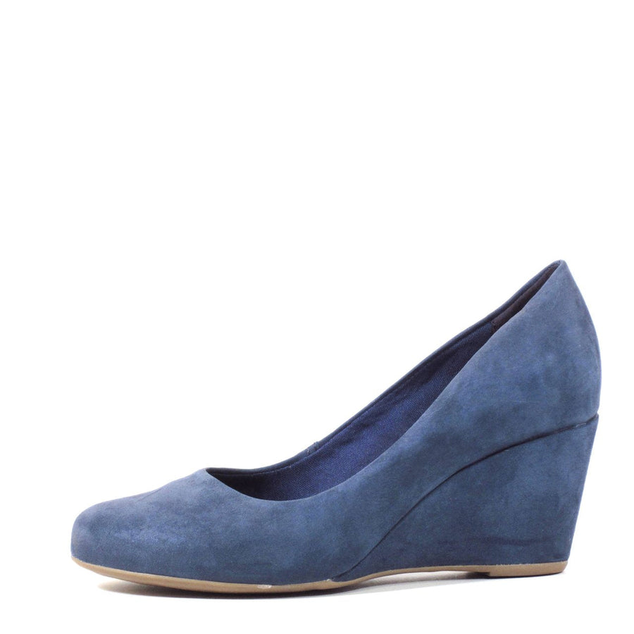 Reign Suede Wedges - Glamourous Grace