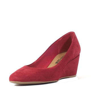 Reign Suede Wedges - Glamourous Grace