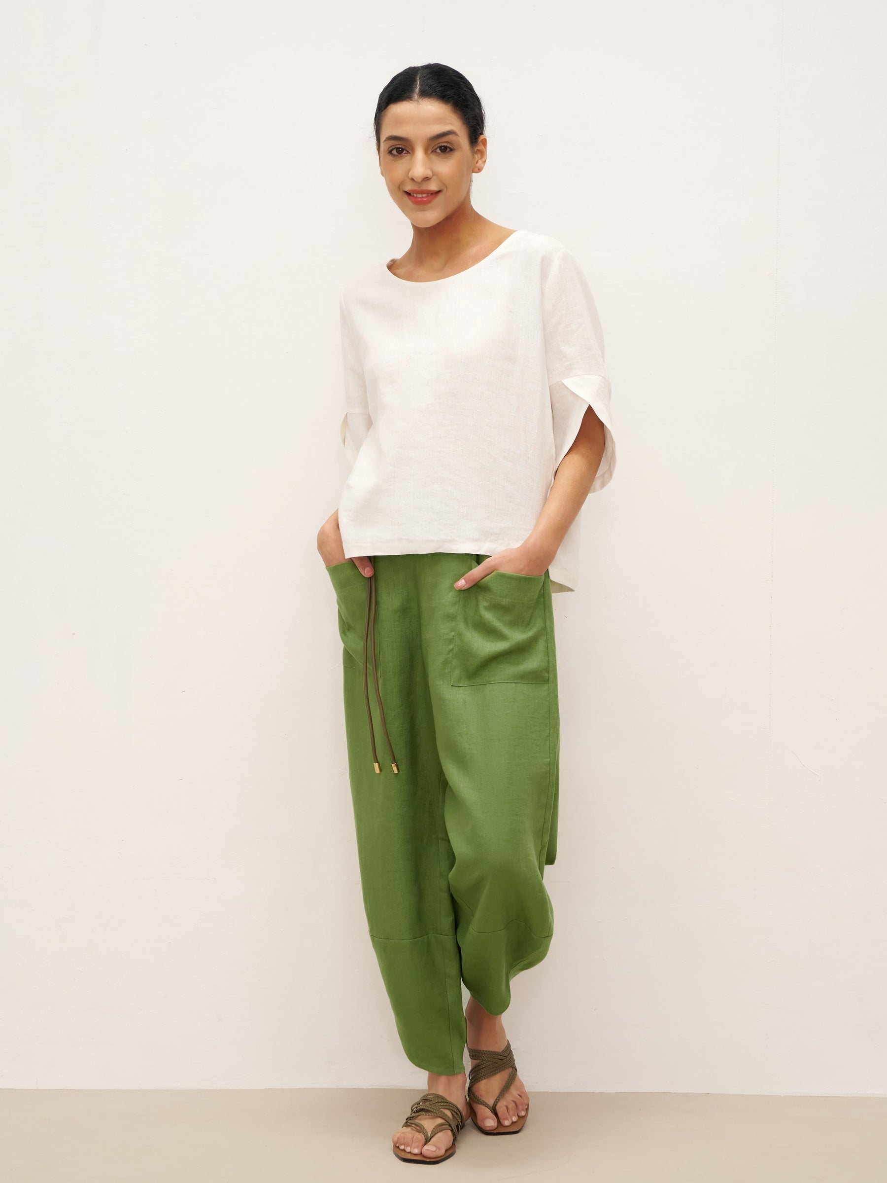 100% Linen Round Neck Petal-Sleeve Pullover LAUREL - Glamourous Grace